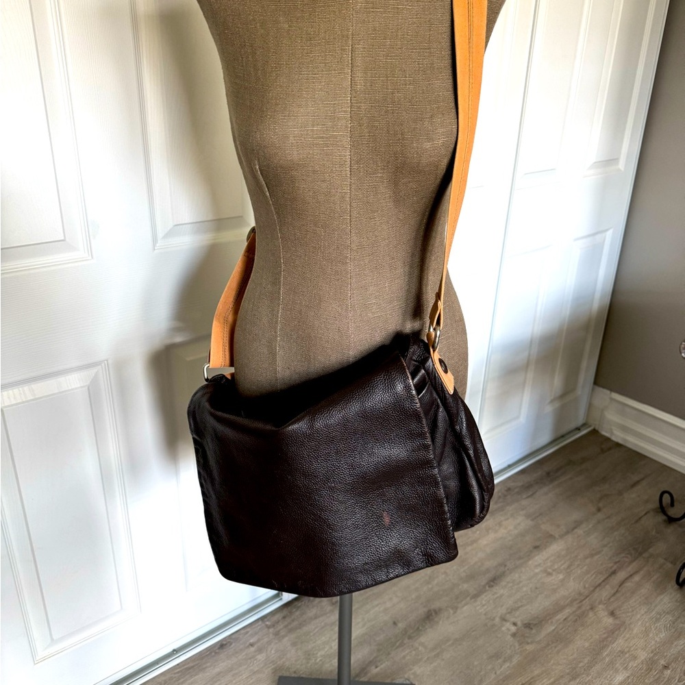 Danier Crossbody Messenger Bag